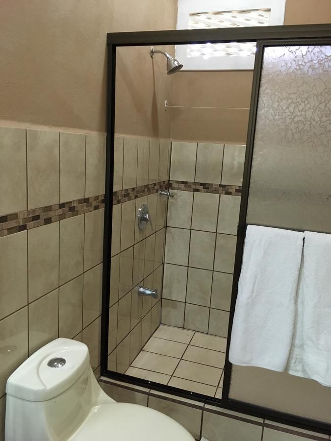 Hotel Hacienda El Rodeo Vueltas Eksteriør bilde